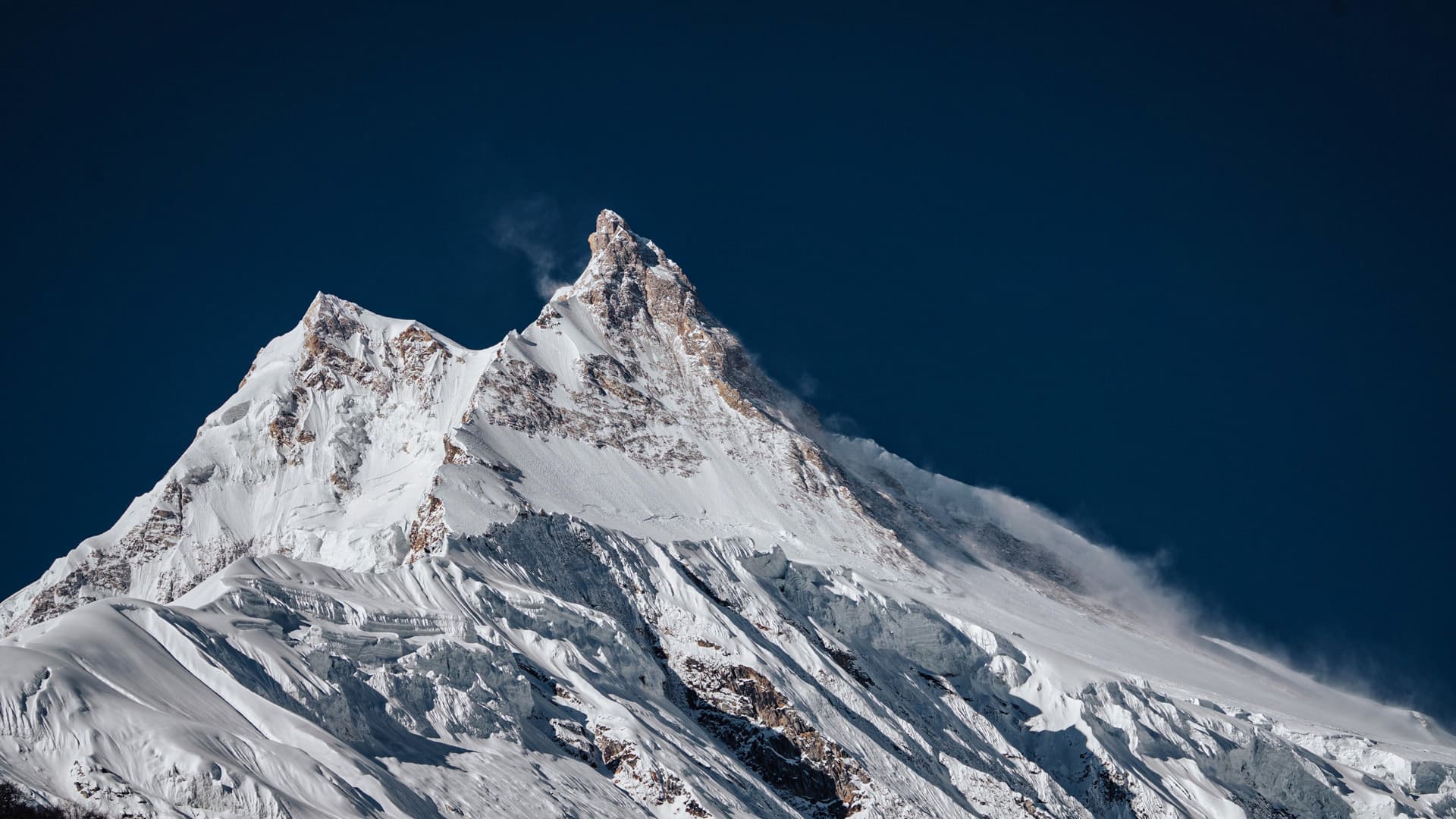 Manaslu Circuit Trek - 14 Days