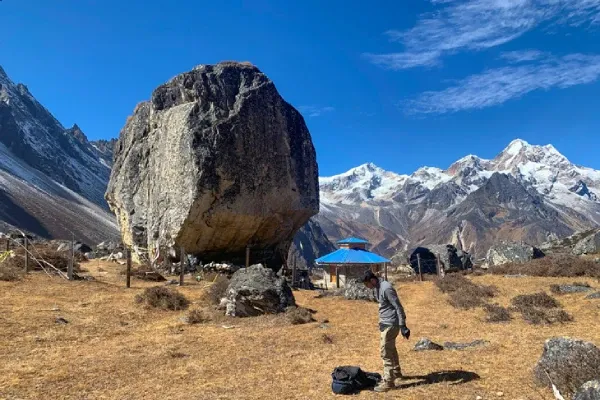 Complete guide for Kanchenjunga Trek