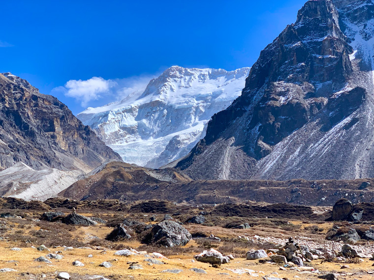 Trekking to Base Camp of Kanchenjunga