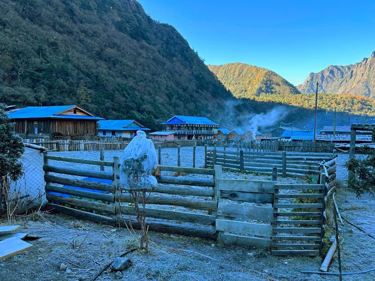 Kanchenjunga Teahouses