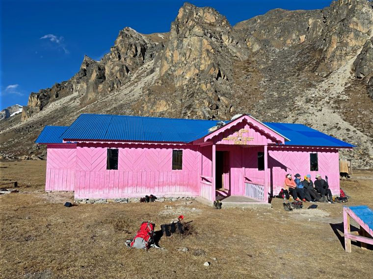 Accommodation in Lonhak