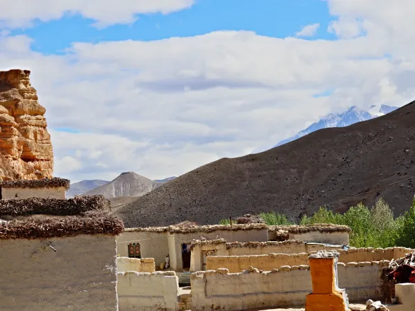 Upper Mustang Local Home