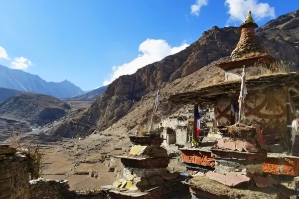Nar Phu Valley Trek