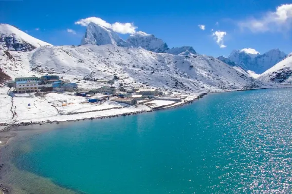 Gokyo Lake with Renjo La Pass Trek